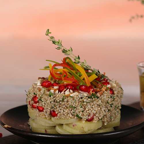 Quinoa and sweet potato salad with roasted almonds - Healthy lunch